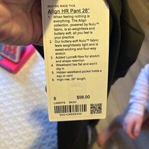 Align HR Pant 28"new with tags colour no longer available